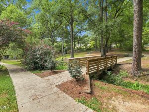 515 S Harrison Ave-23