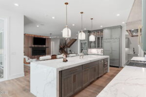 213 Westhampton Drive New-12